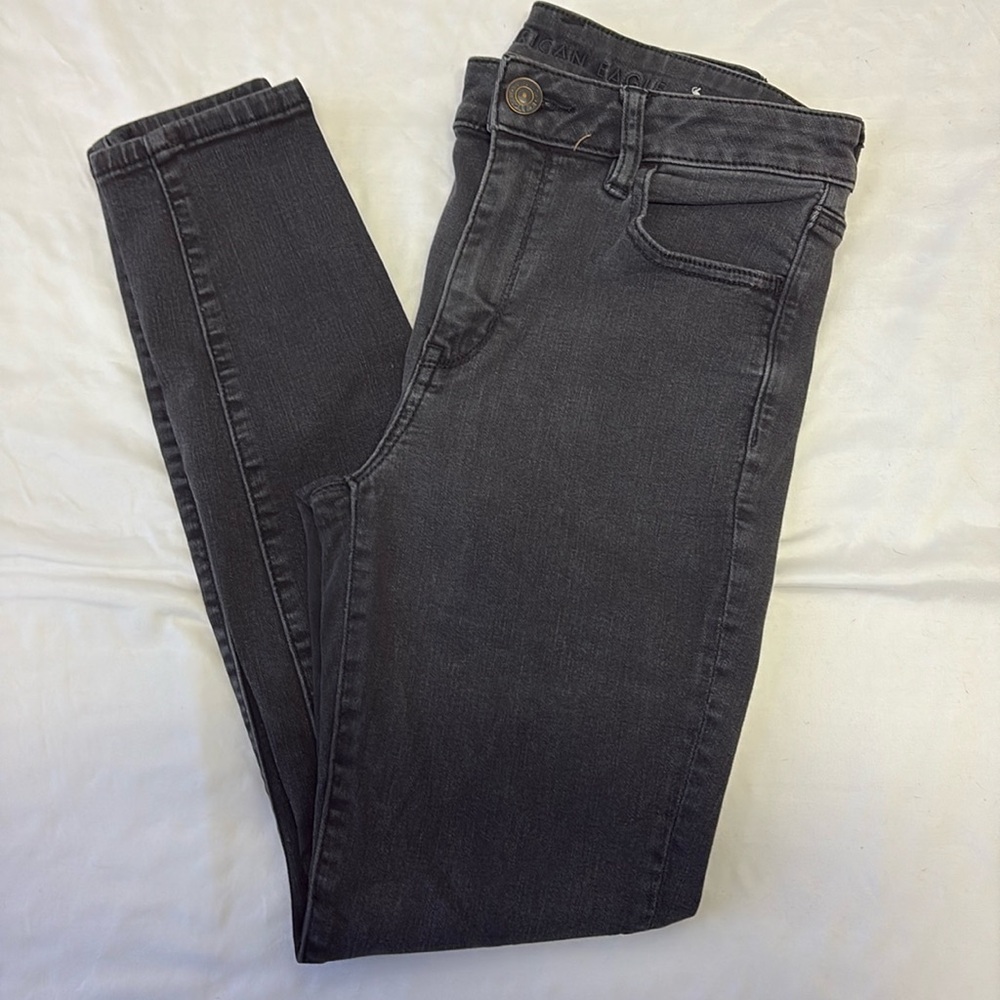 American Eagle Hi-Rise Jegging